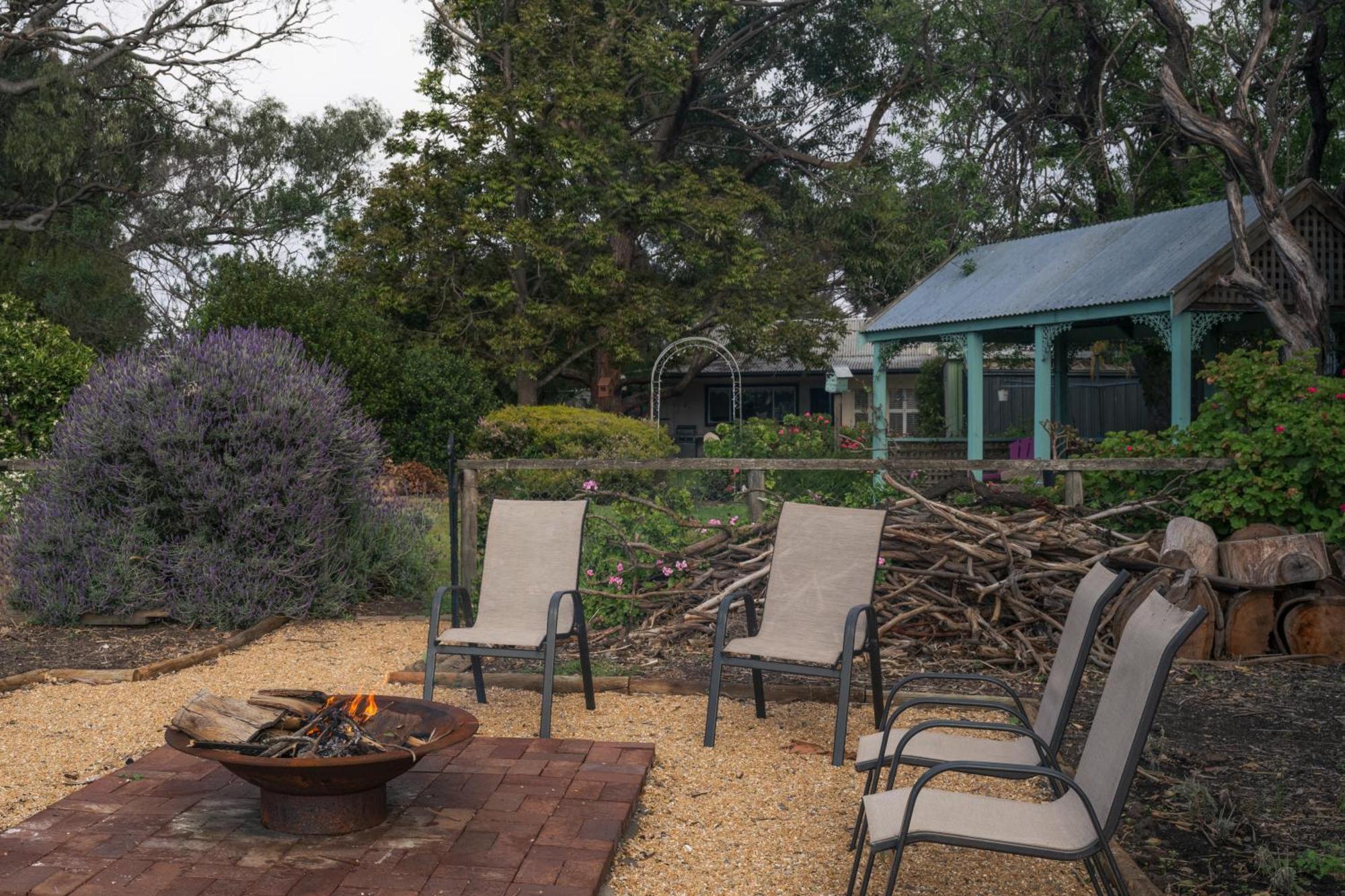 Jasmine'S Barossa Valley Cottage Lyndoch Exterior photo